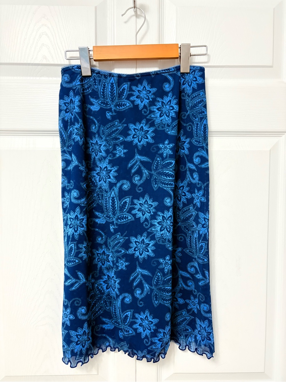 Urban Outfitters Blue Floral Mesh Midi Skirt – Size S - Picture 3 of 6